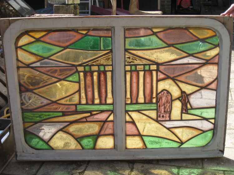 N353 – Glas in lood