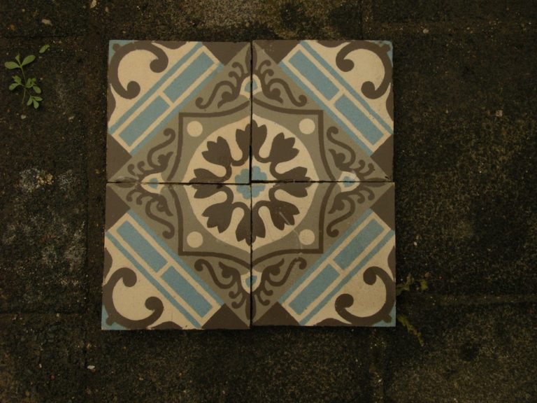 V029 – Vloertegels