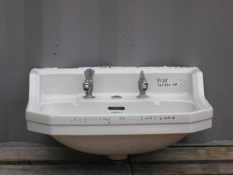 Y175 – Sanitair