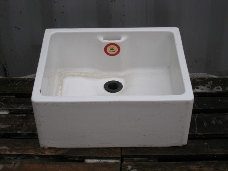 Y368 – Sanitair