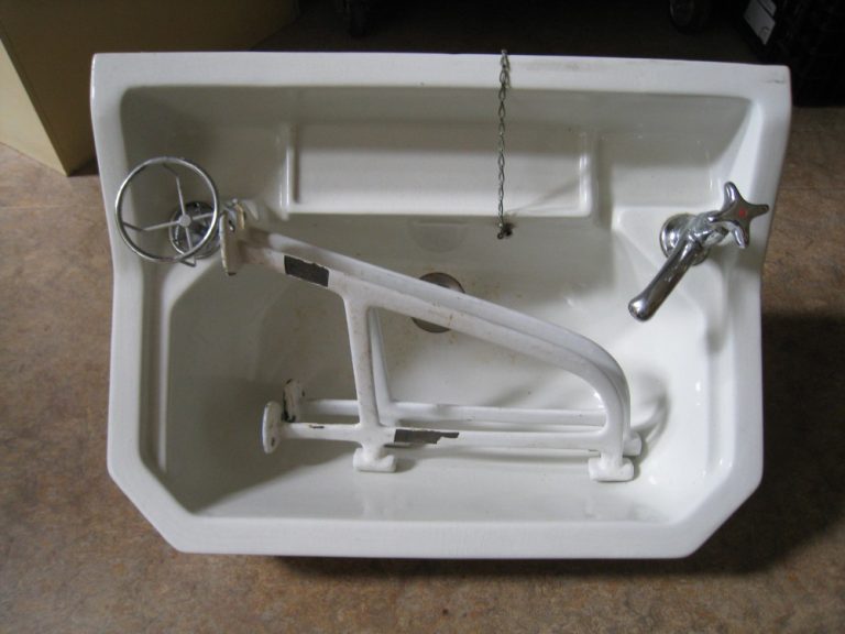 Y394 – Sanitair