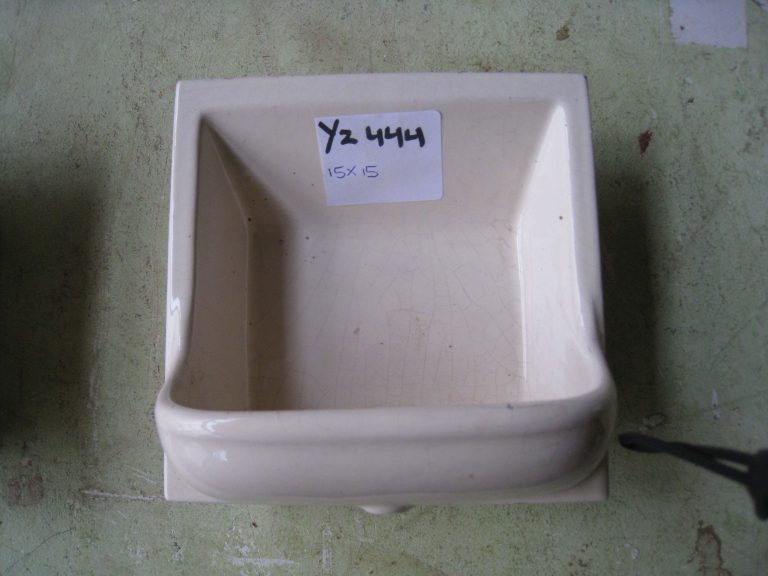 Y444 – Sanitair